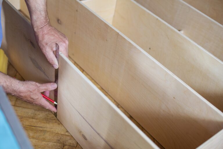 Sklejka w projektach DIY